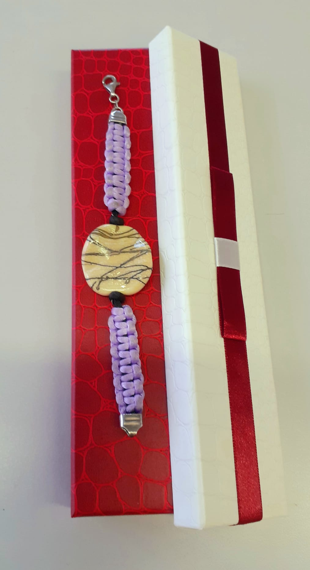 Bracciale viola